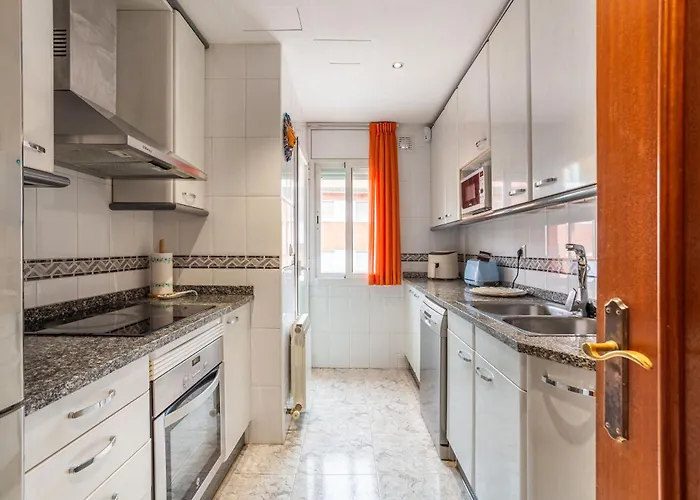 America Go2lloret アパート