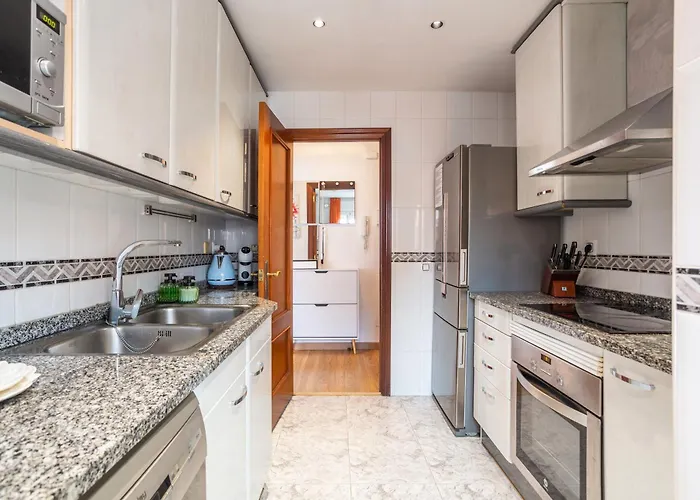 America Go2lloret Λορέτ Ντε Μαρ