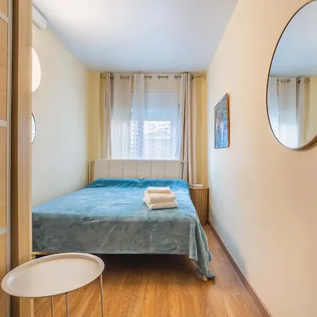 America Go2lloret * יורט דה מאר